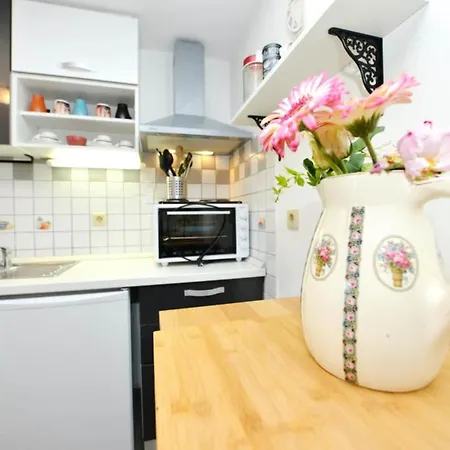 Name Bay House Rosohotnica - One Bedroom Apartament Vrboska